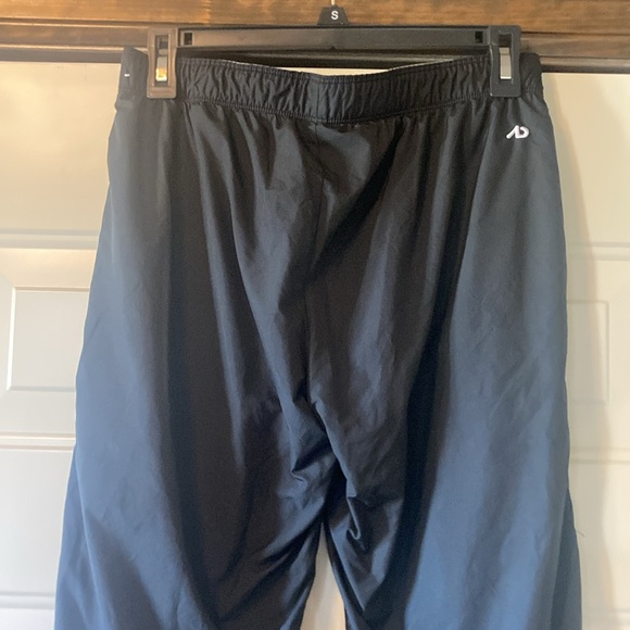 Small Nike Black Lined Athletic Pants - Picture 7 of 12